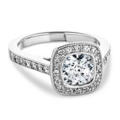 luxury antique engagement ring webwhite 001 7460da8c 34c6 4e46 85a5 a2140b0947a5